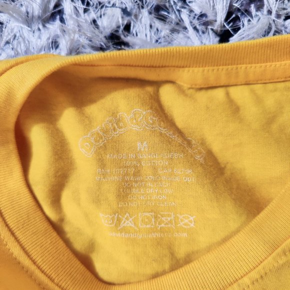 Cheeky Ketchup and Hot Sauce David & Goliath T-shirt - Picture 3 of 5